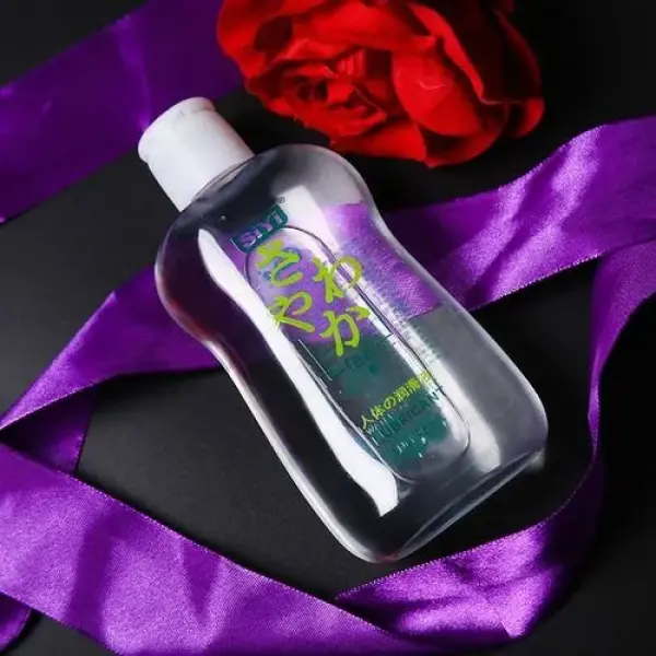 SiYi Water-Based Sex Lubricant And Massage Intimate Oil